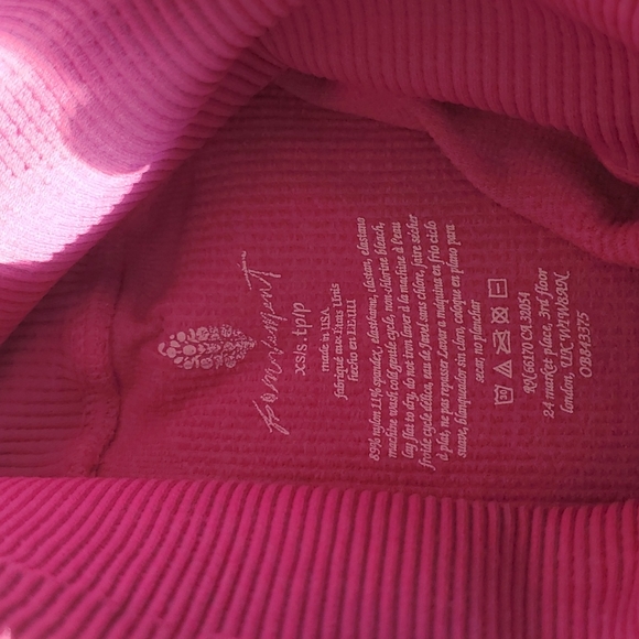 Free People FP Movement High-Rise 7/8 Happiness Runs Leggings Raspberry Tights - Picture 7 of 12